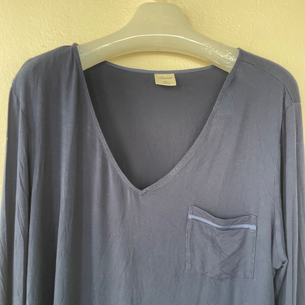 Soma Size XL SOFT V Neck Navy Top - Picture 3 of 10